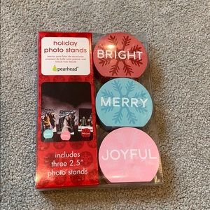 NWT Pearhead holiday photo stands (3)